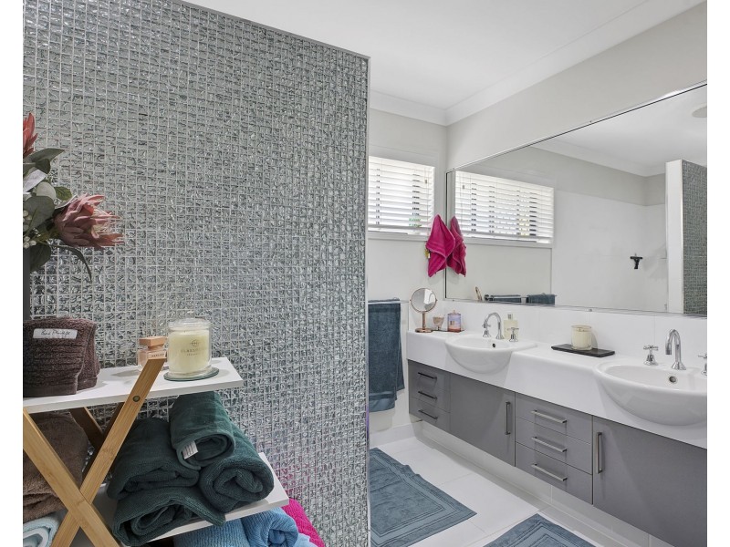 1/235 Evan Street, South Mackay QLD 4740