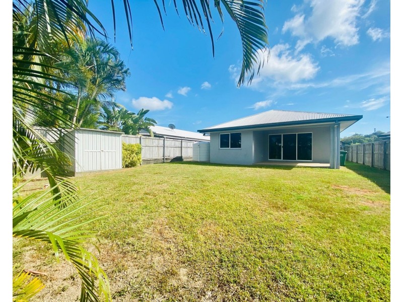 18 Montgomery Street, Rural View QLD 4740