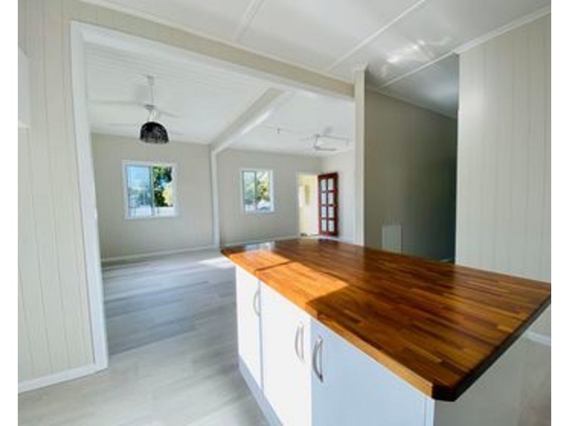 7 Pearce Street, East Mackay QLD 4740