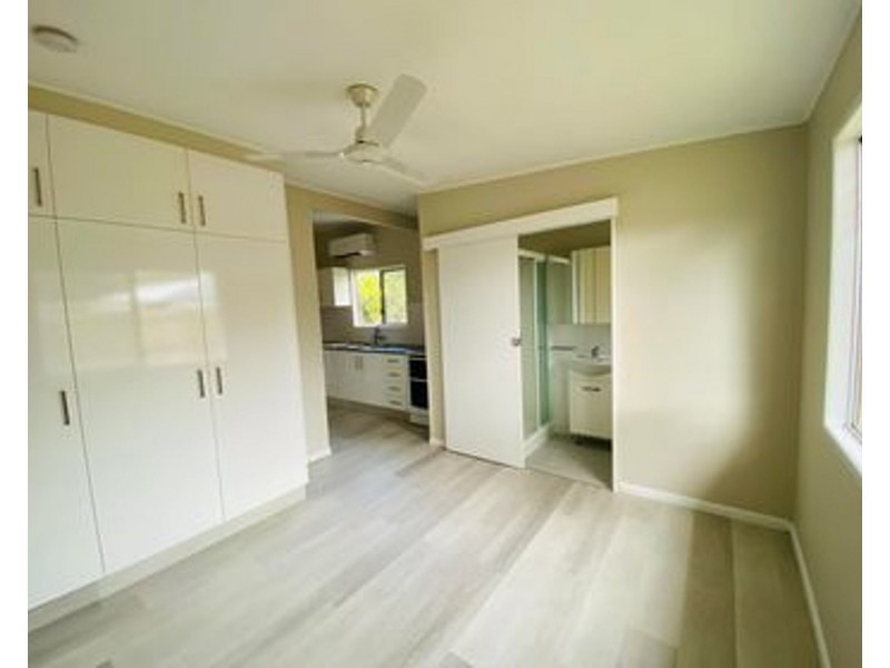7 Pearce Street, East Mackay QLD 4740