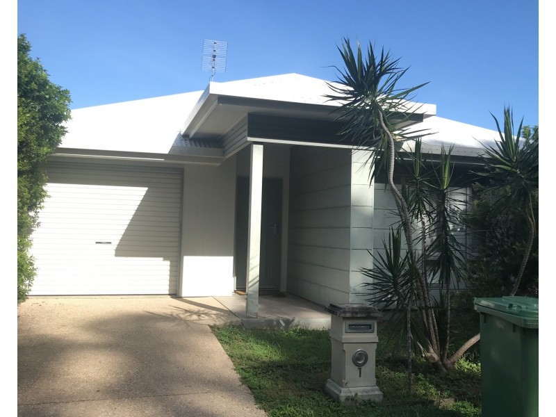 1 Peppertree Crescent, Andergrove QLD 4740