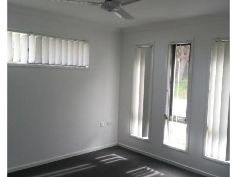 1 Peppertree Crescent, Andergrove QLD 4740