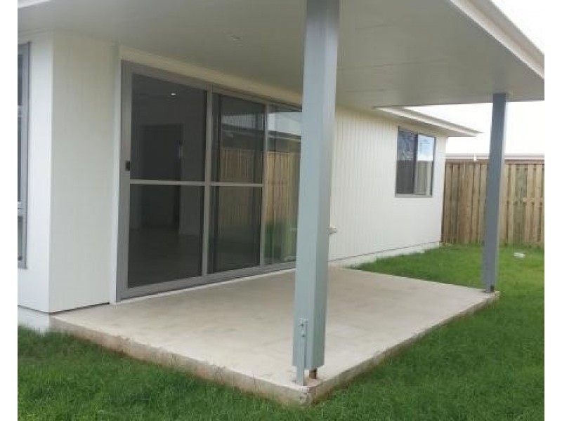 1 Peppertree Crescent, Andergrove QLD 4740