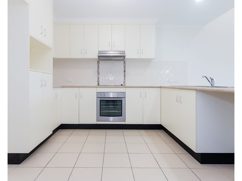 2/7 Collins Court, Eimeo QLD 4740