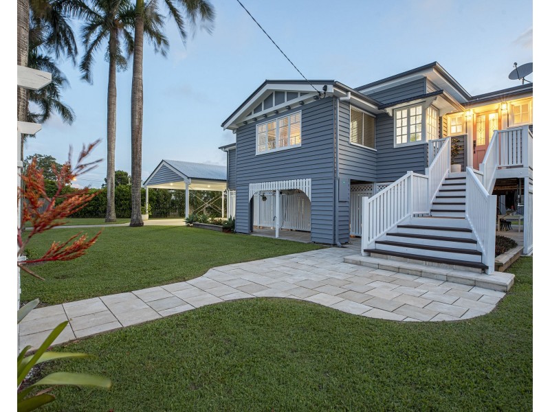 1 Tait Street, West Mackay QLD 4740