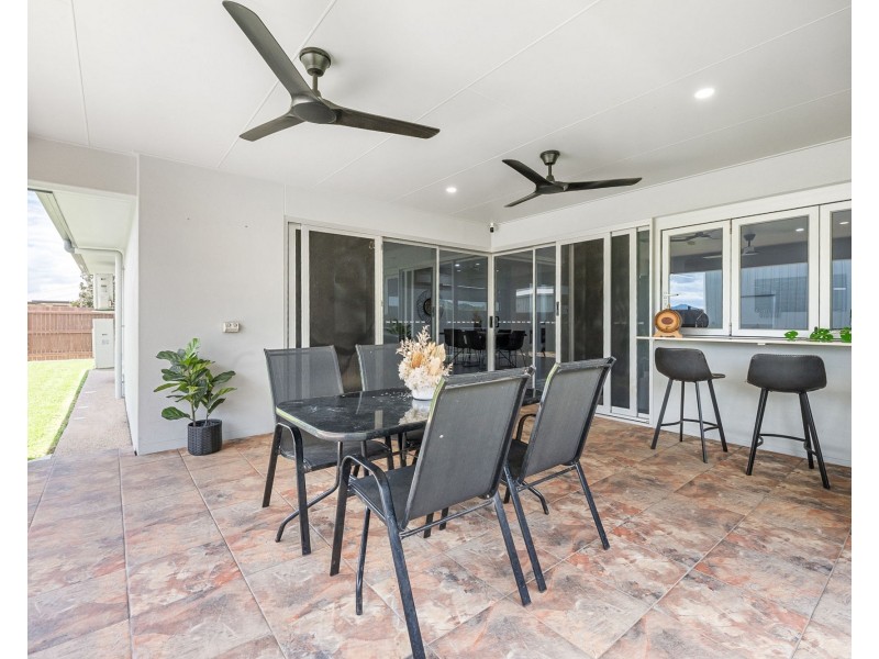 22 Treloar Place, Marian QLD 4753