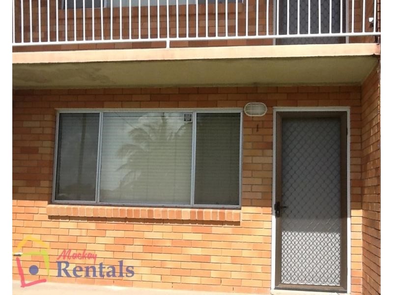 1/8 Meadow Street, North Mackay QLD 4740