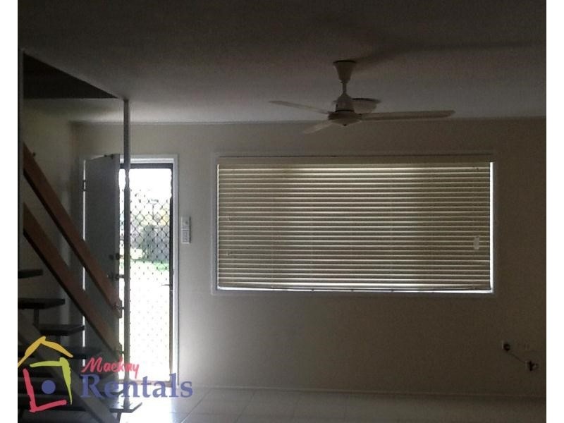 1/8 Meadow Street, North Mackay QLD 4740