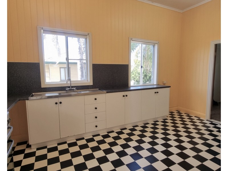 3/74 Evan Street, Mackay QLD 4740