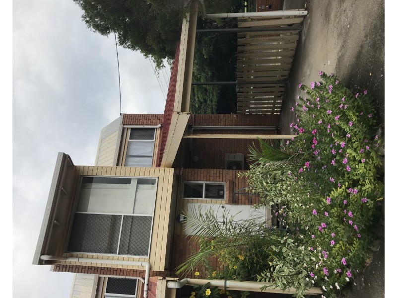 1/12 East Gordon Street, Mackay QLD 4740