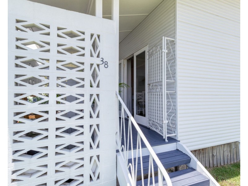 38 McGinn Street, West Mackay QLD 4740