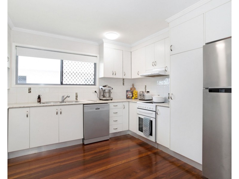 38 McGinn Street, West Mackay QLD 4740