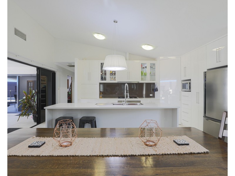 17 Sturt Crescent, Erakala QLD 4740