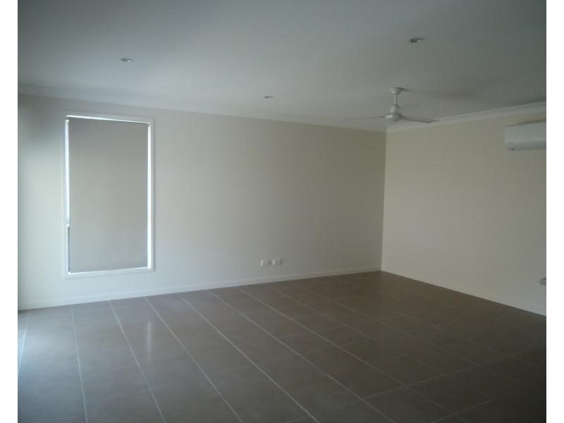 2C Mansfield Drive, Beaconsfield QLD 4740