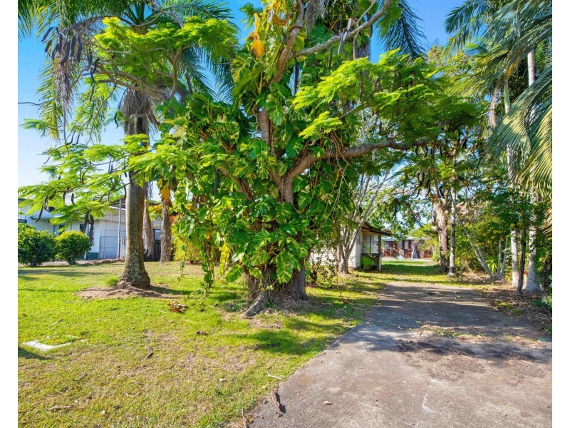 13 Knobel Street, North Mackay QLD 4740