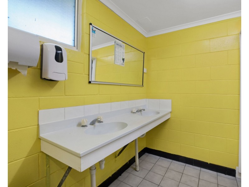 73 Milton Street, Mackay QLD 4740