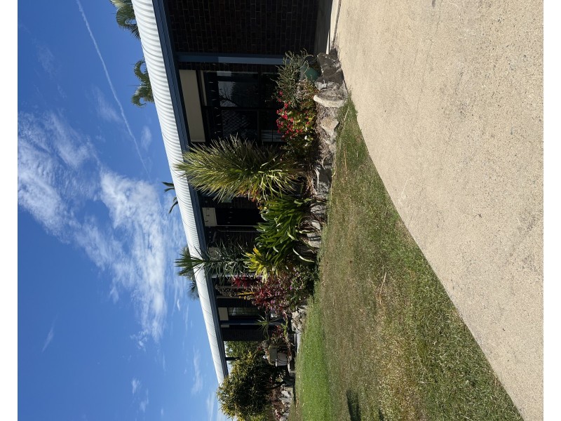 15 Saltwater St, Eimeo QLD 4740