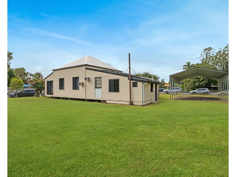 6 Caroline Street, Mirani QLD 4754