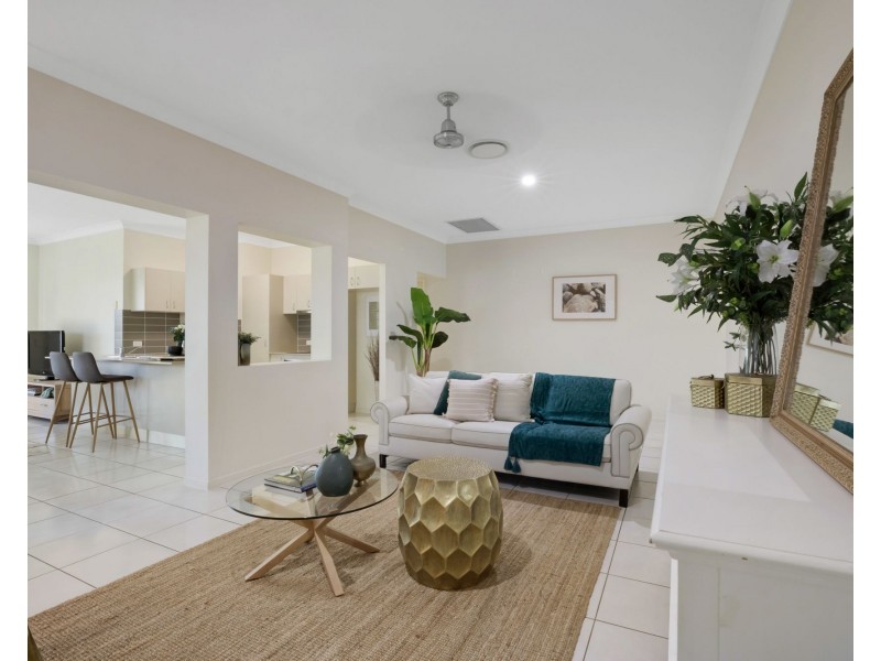 37 Coogee Terrace, Blacks Beach QLD 4740