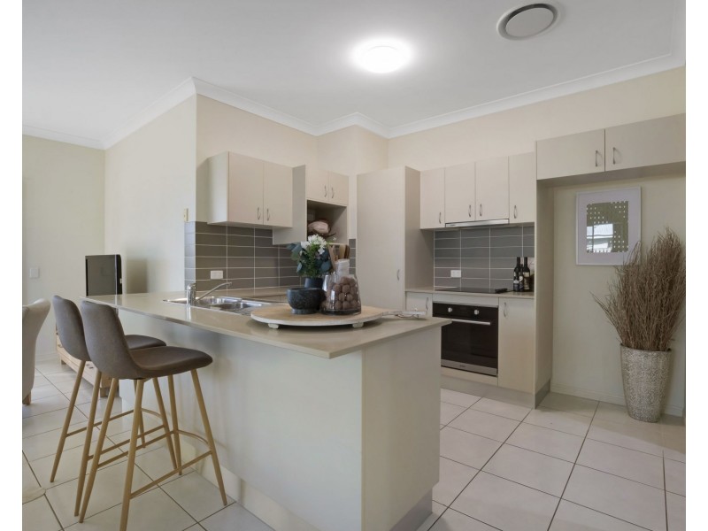 37 Coogee Terrace, Blacks Beach QLD 4740