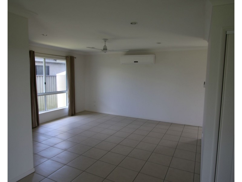 14 Amelia Drive, Mirani QLD 4754