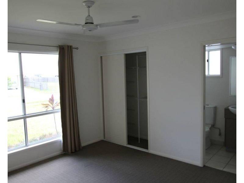 14 Amelia Drive, Mirani QLD 4754