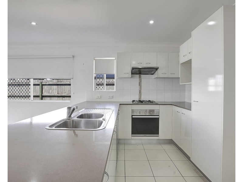 9 Somerset Drive, Andergrove QLD 4740