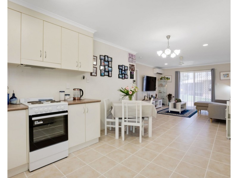 2/14 Perkins Street, North Mackay QLD 4740