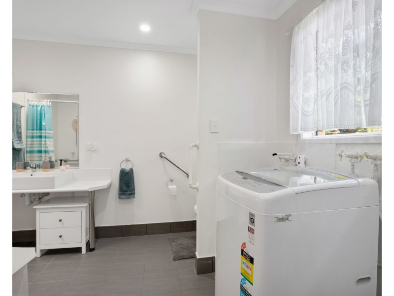 2/14 Perkins Street, North Mackay QLD 4740