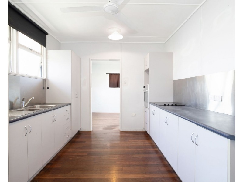 63 Paradise Street, South Mackay QLD 4740