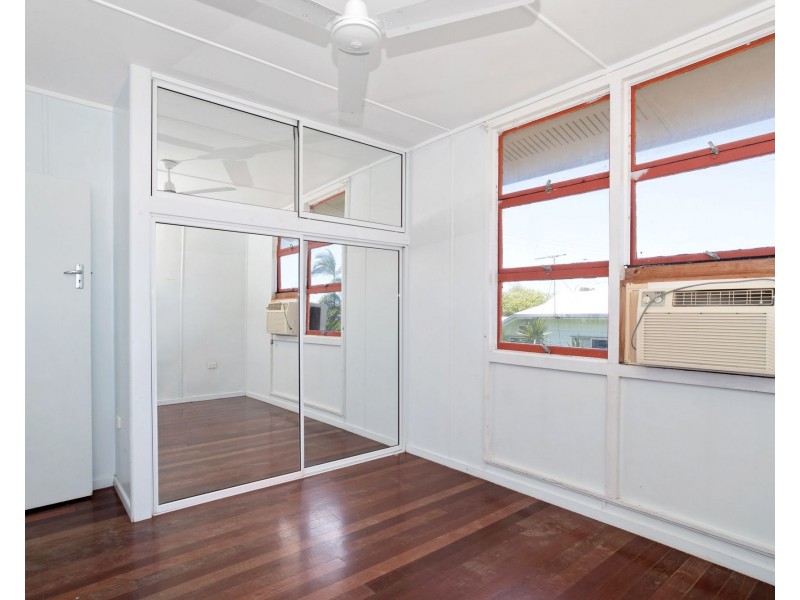 63 Paradise Street, South Mackay QLD 4740