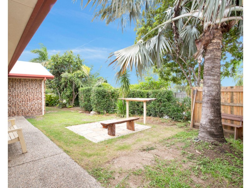 11 Sharp Street, Rural View QLD 4740