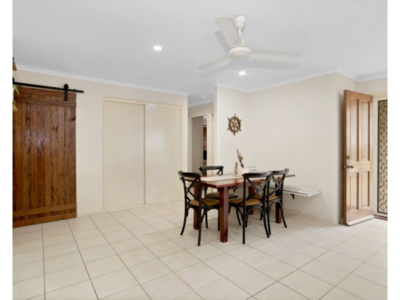 11 Sharp Street, Rural View QLD 4740