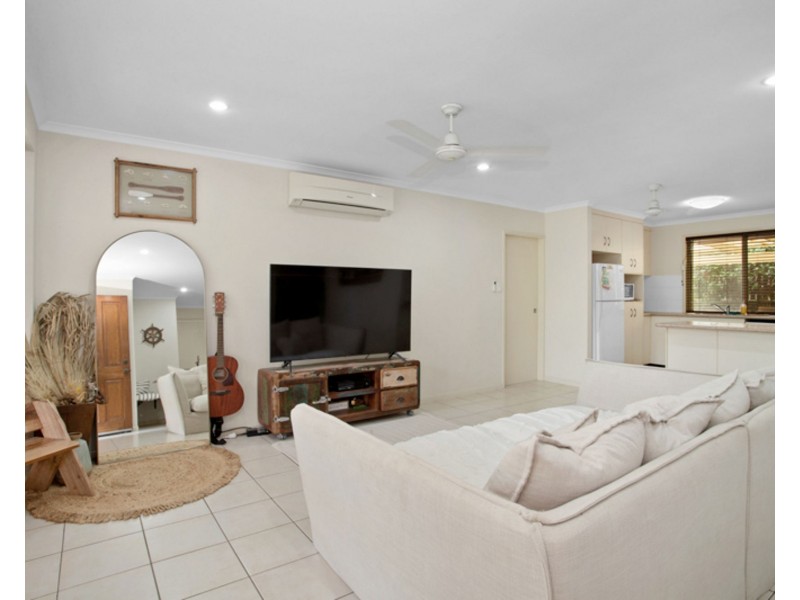 11 Sharp Street, Rural View QLD 4740