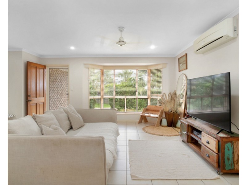 11 Sharp Street, Rural View QLD 4740