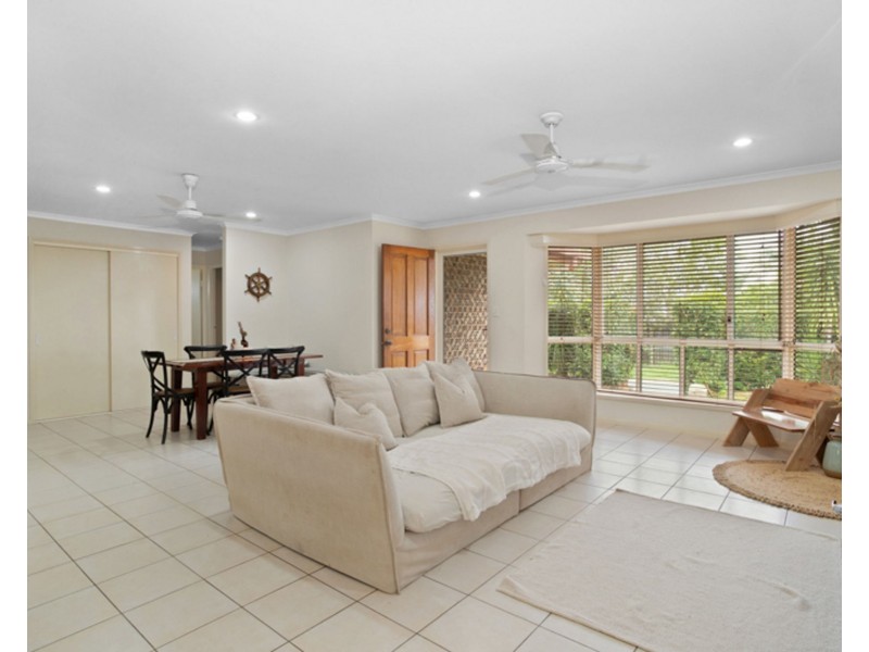 11 Sharp Street, Rural View QLD 4740