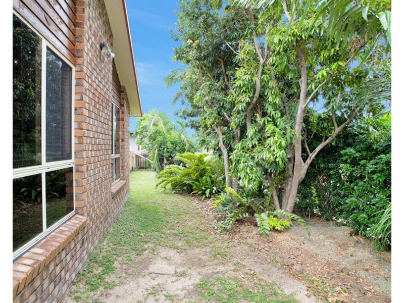 11 Sharp Street, Rural View QLD 4740