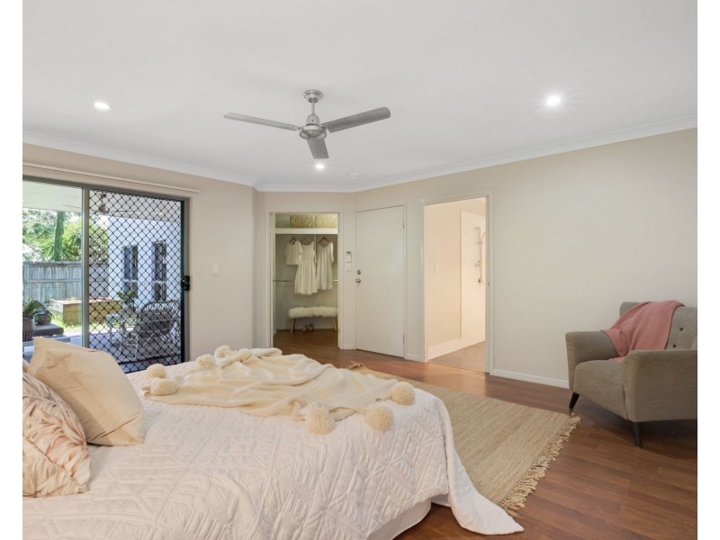 8 Monash Way, Ooralea QLD 4740