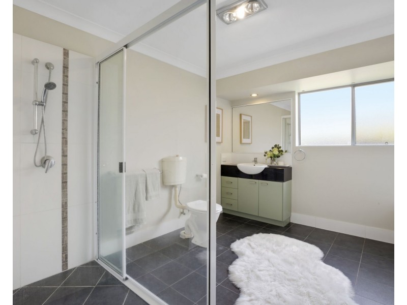 8 Monash Way, Ooralea QLD 4740
