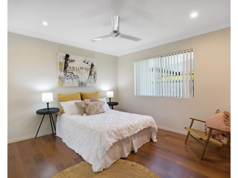8 Monash Way, Ooralea QLD 4740