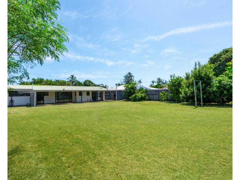9 Gentle Avenue, Bucasia QLD 4750
