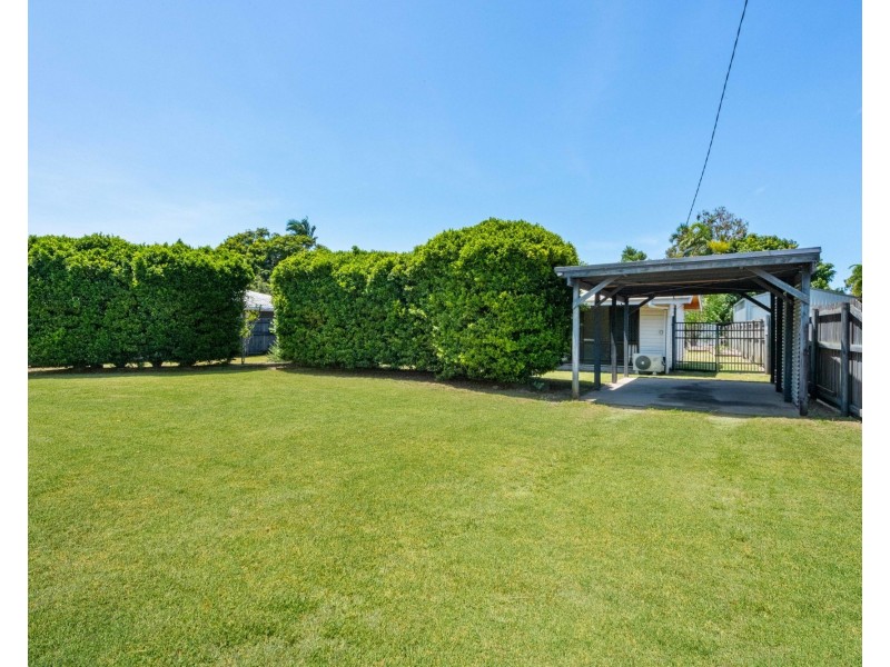 9 Gentle Avenue, Bucasia QLD 4750