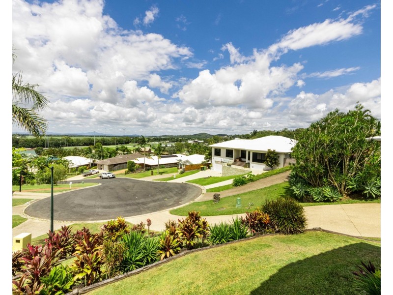 15 Roy Court, Glenella QLD 4740