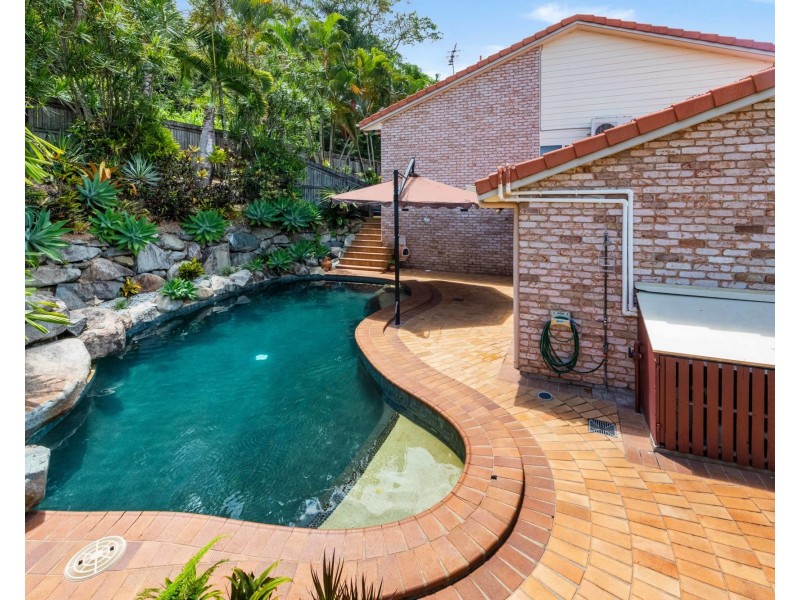 15 Roy Court, Glenella QLD 4740