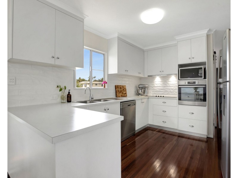 32 Daniel Street, North Mackay QLD 4740