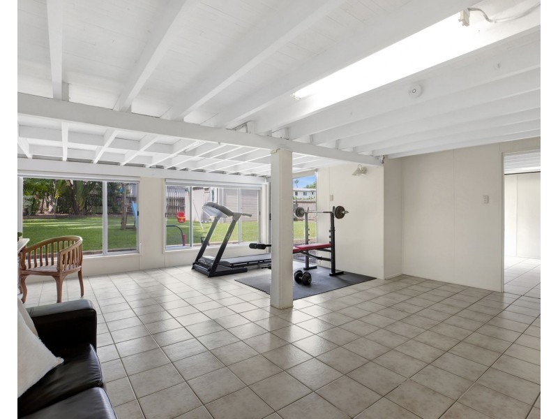 32 Daniel Street, North Mackay QLD 4740