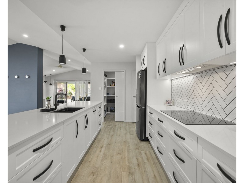 9 Janmac Place, Richmond QLD 4740