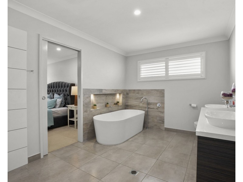 9 Janmac Place, Richmond QLD 4740