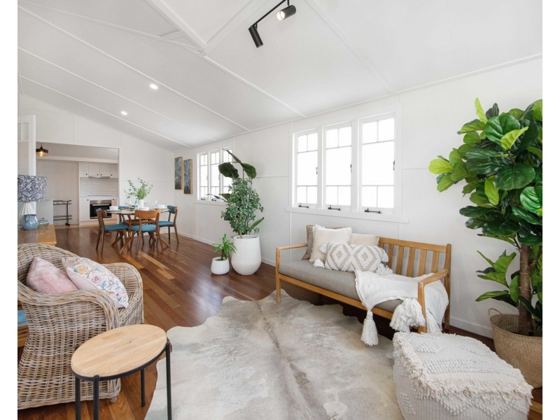 2 Nicolai Street, Marian QLD 4753