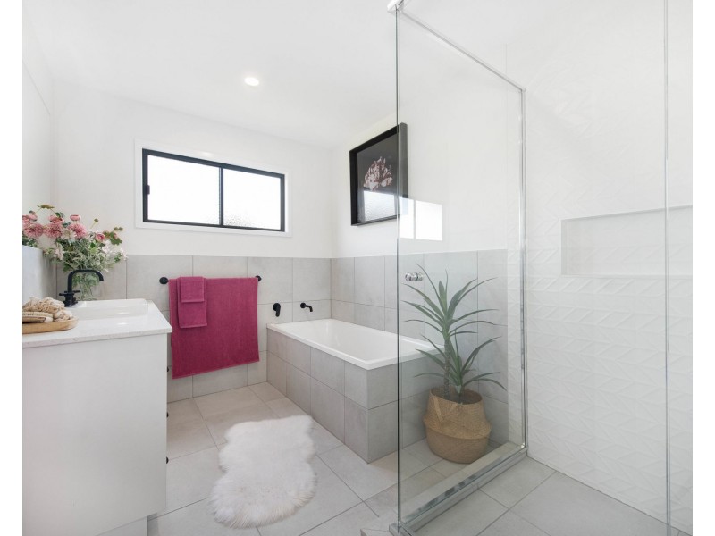2 Nicolai Street, Marian QLD 4753